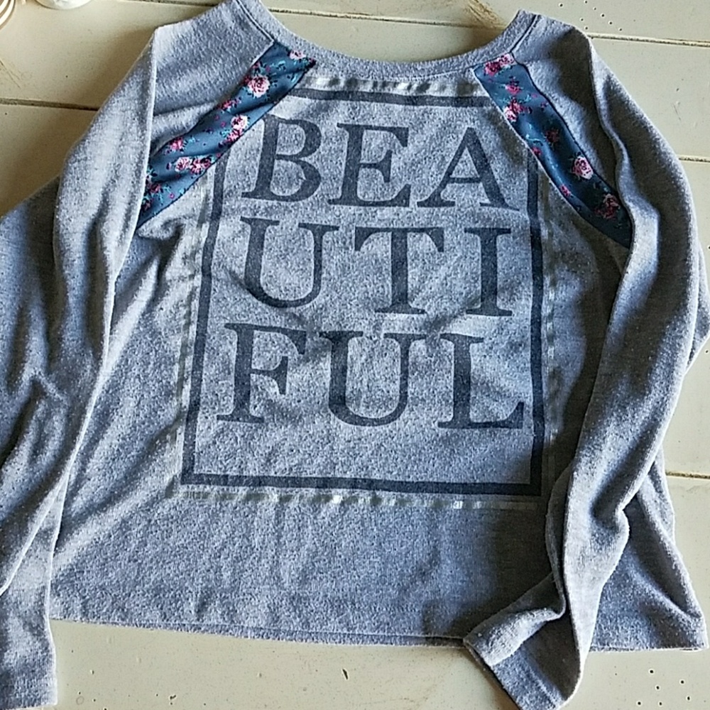 BEAUTIFUL - Picture 2 of 3
